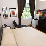 Urban Rooms--free Parking-- Liubliana
