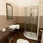 Urban Rooms--free Parking-- Maison d'hôtes 3*