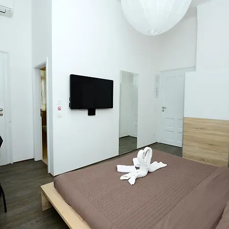 Urban Rooms--free Parking-- ゲストハウス