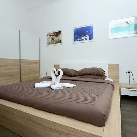 Galeria Rooms