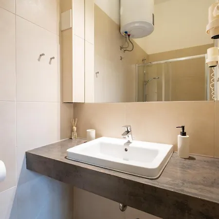 Gostinjska kuća Urban Rooms--free Parking-- Ljubljana