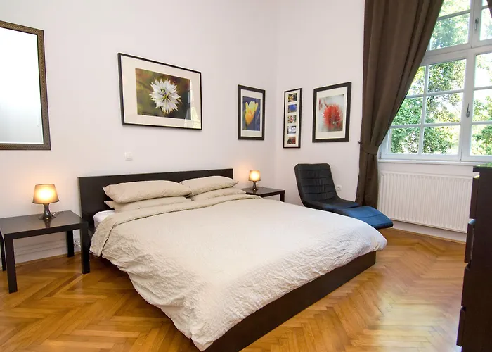 Urban Rooms--free Parking-- 3*